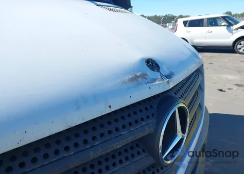 2015 Mercedes-Benz Sprinter 2500 High Roof from USA, damaged, VIN WD3PE8CC5FP105437